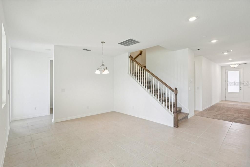 На продажу: $849,990 (5 спален, 4 ванн, 3545 Квадратных фут)