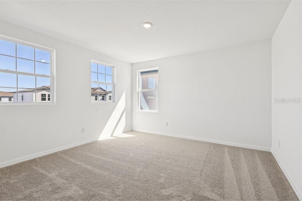 На продажу: $849,990 (5 спален, 4 ванн, 3545 Квадратных фут)