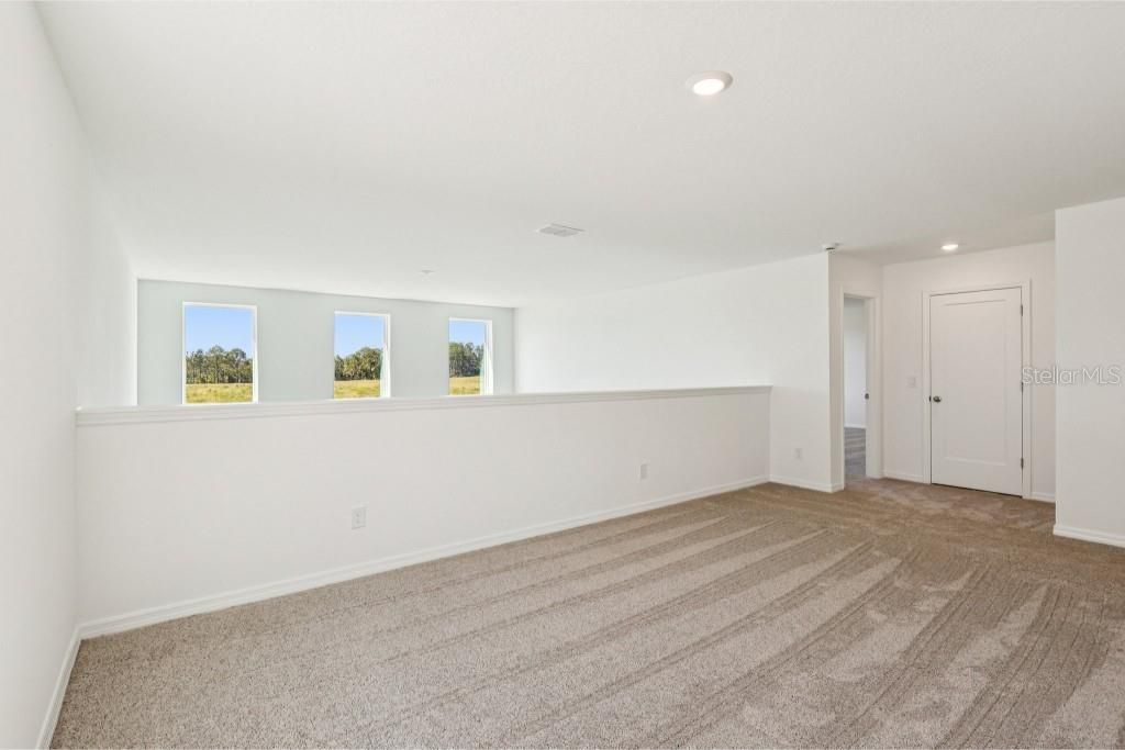 На продажу: $849,990 (5 спален, 4 ванн, 3545 Квадратных фут)