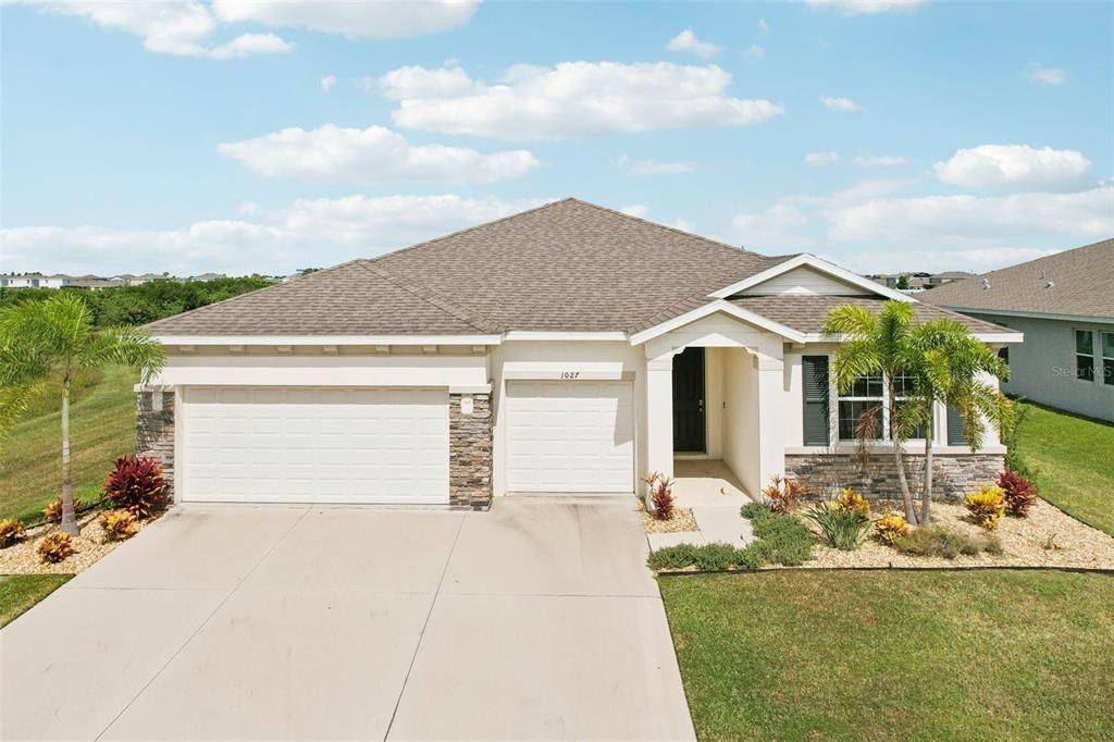 For Sale: $489,900 (4 beds, 3 baths, 2798 Square Feet)