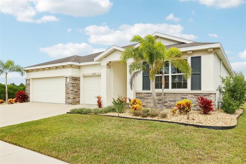 For Sale: $489,900 (4 beds, 3 baths, 2798 Square Feet)