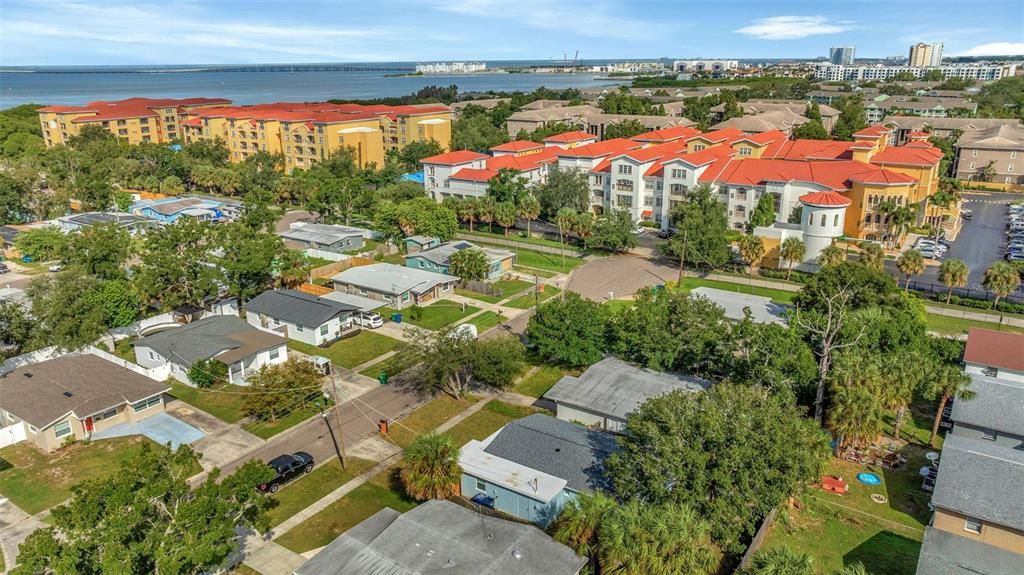 На продажу: $389,500 (3 спален, 2 ванн, 1260 Квадратных фут)