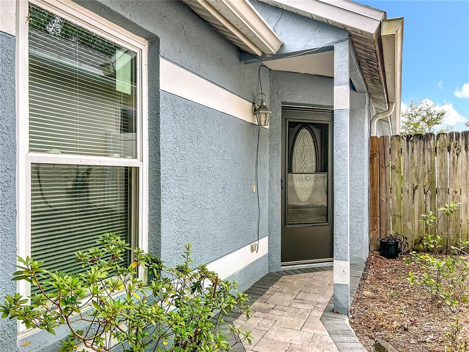 For Sale: $329,900 (3 beds, 2 baths, 1313 Square Feet)