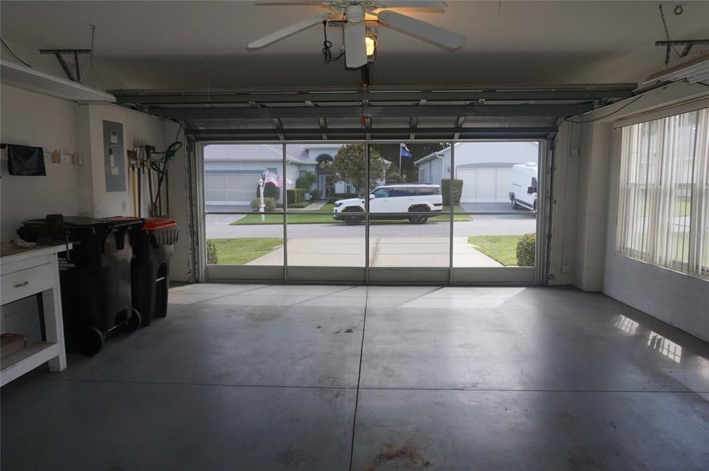 合同活跃: $198,875 (2 贝兹, 2 浴室, 1550 平方英尺)