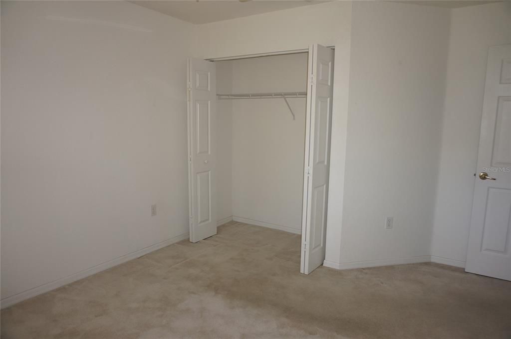 合同活跃: $198,875 (2 贝兹, 2 浴室, 1550 平方英尺)