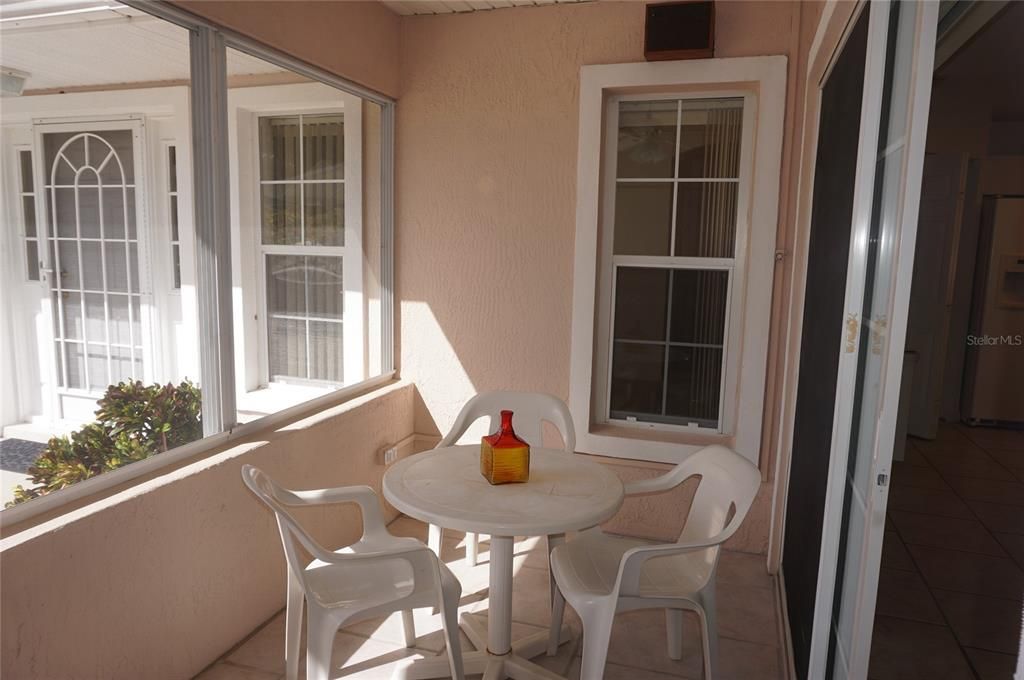 合同活跃: $198,875 (2 贝兹, 2 浴室, 1550 平方英尺)