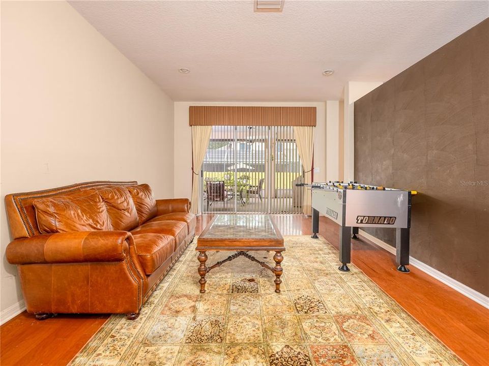 For Sale: $425,000 (4 beds, 2 baths, 2604 Square Feet)