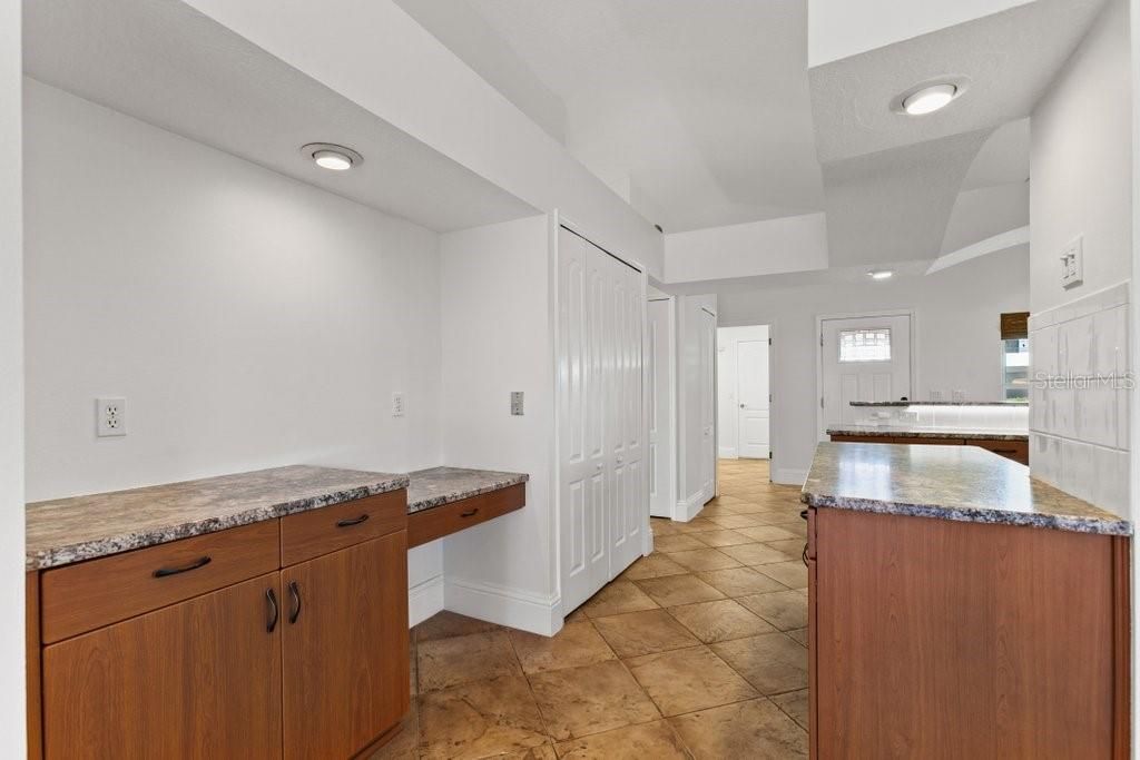 На продажу: $534,900 (3 спален, 2 ванн, 1662 Квадратных фут)