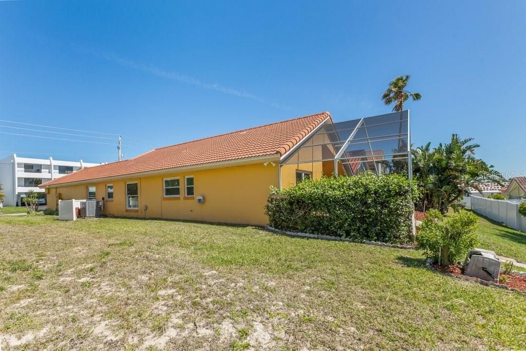 На продажу: $534,900 (3 спален, 2 ванн, 1662 Квадратных фут)