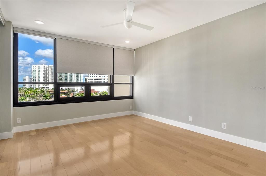 For Rent: $7,000 (3 beds, 3 baths, 2042 Square Feet)