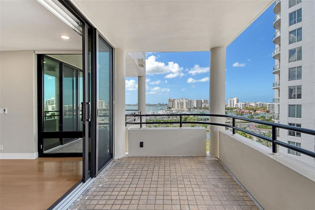 For Rent: $7,000 (3 beds, 3 baths, 2042 Square Feet)