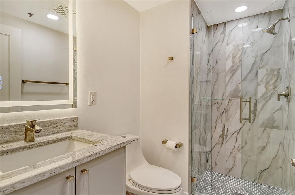 For Rent: $7,000 (3 beds, 3 baths, 2042 Square Feet)