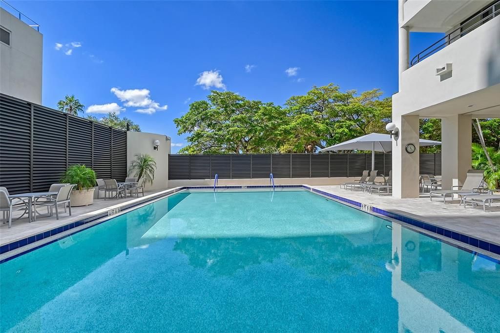 For Rent: $7,000 (3 beds, 3 baths, 2042 Square Feet)