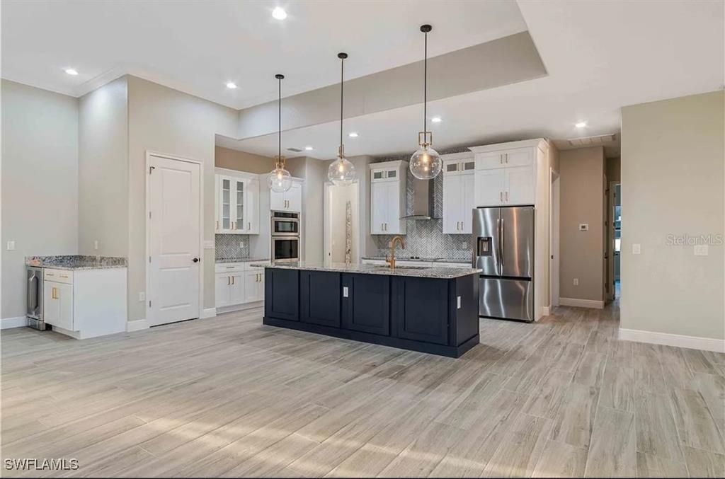 В аренду: $4,500 (3 спален, 3 ванн, 2326 Квадратных фут)