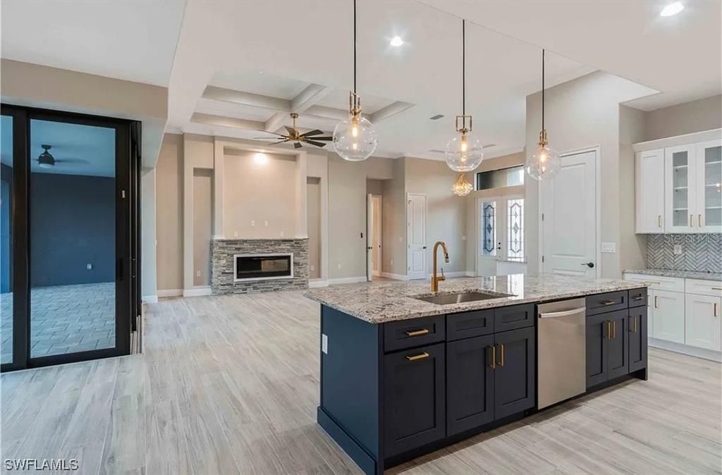 В аренду: $4,500 (3 спален, 3 ванн, 2326 Квадратных фут)