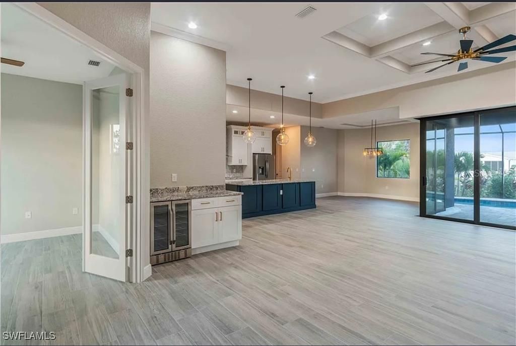 В аренду: $4,500 (3 спален, 3 ванн, 2326 Квадратных фут)