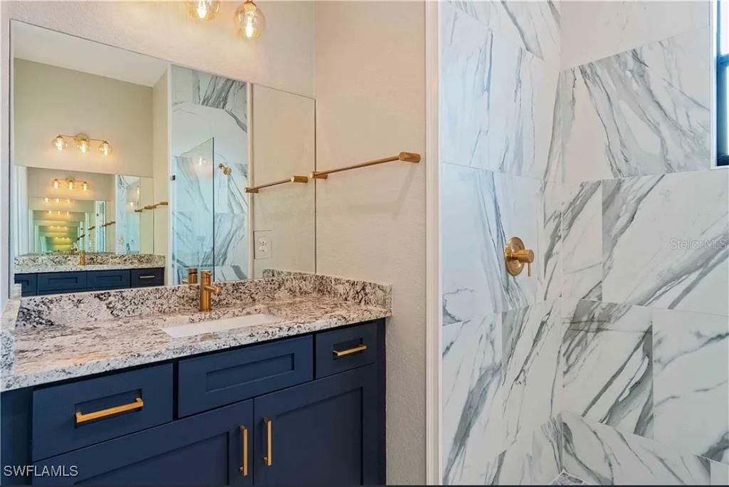 В аренду: $4,500 (3 спален, 3 ванн, 2326 Квадратных фут)