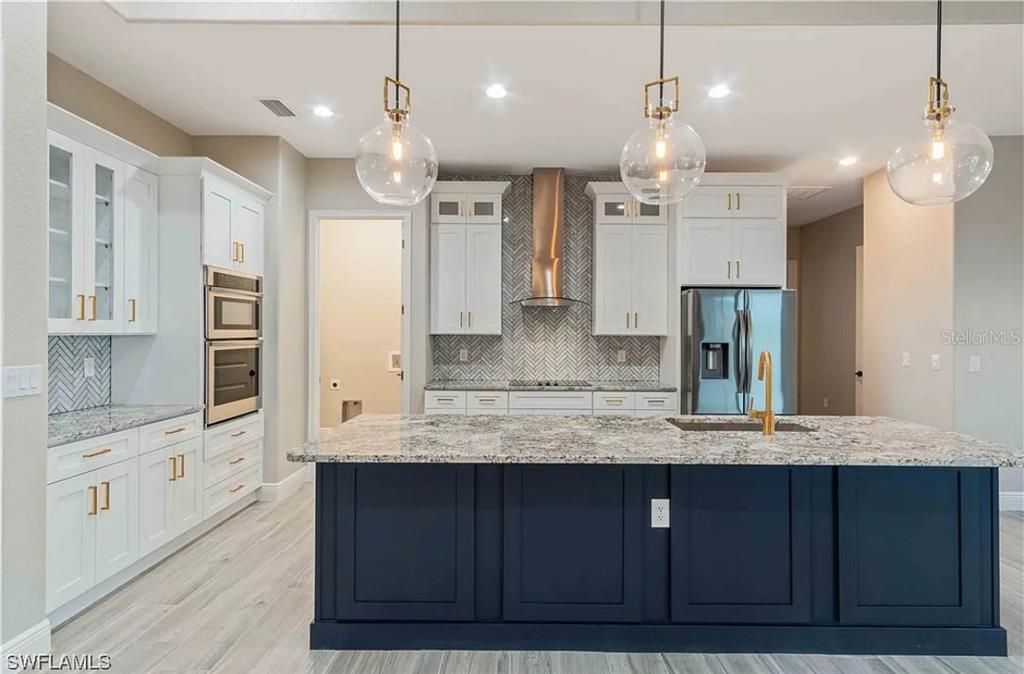 В аренду: $4,500 (3 спален, 3 ванн, 2326 Квадратных фут)