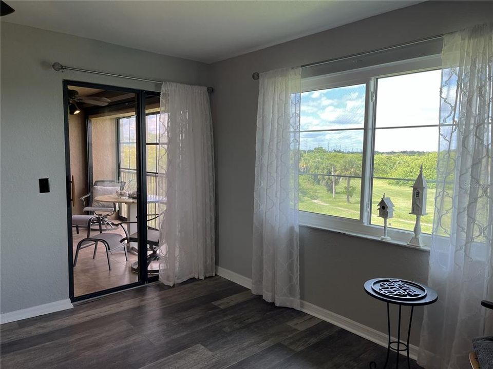 На продажу: $180,000 (2 спален, 2 ванн, 1153 Квадратных фут)