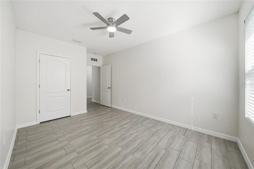 待售: $337,500 (4 贝兹, 2 浴室, 1767 平方英尺)