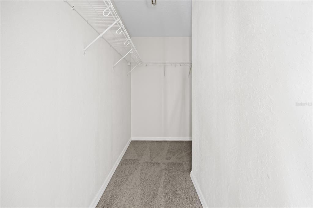 Active With Contract: $240,000 (3 beds, 2 baths, 1475 Square Feet)