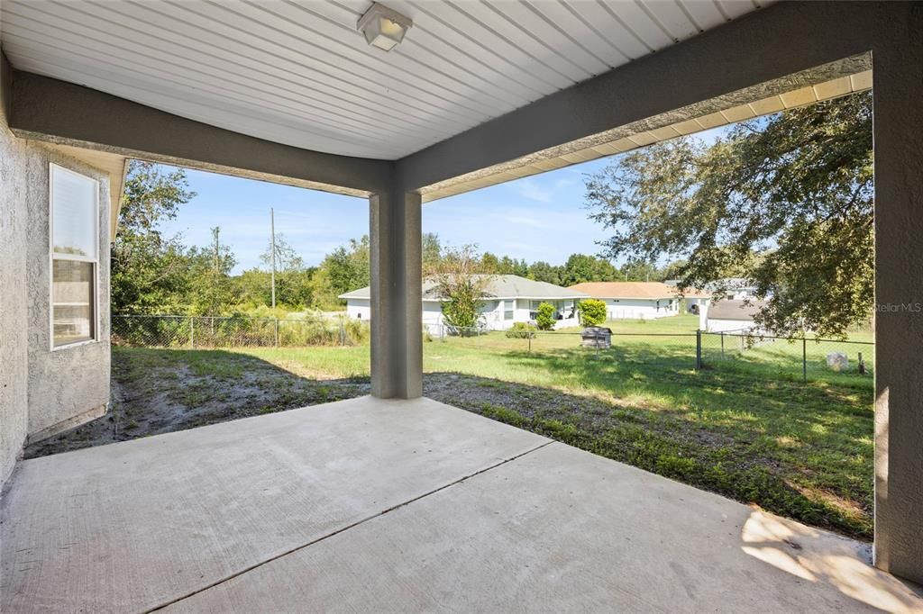 Active With Contract: $240,000 (3 beds, 2 baths, 1475 Square Feet)