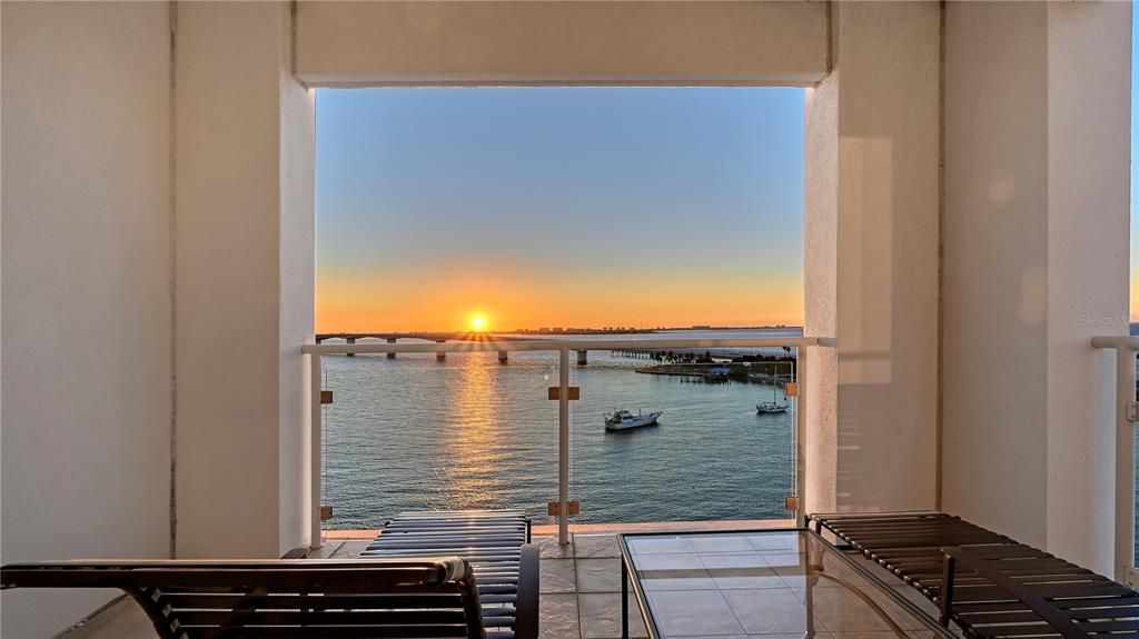 For Sale: $3,395,000 (3 beds, 3 baths, 3031 Square Feet)