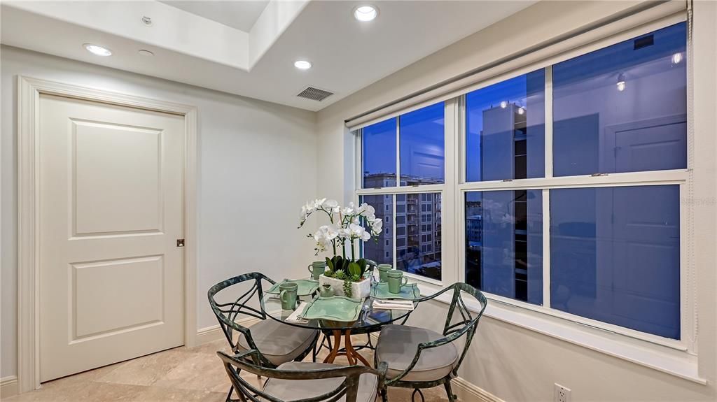 For Sale: $3,395,000 (3 beds, 3 baths, 3031 Square Feet)