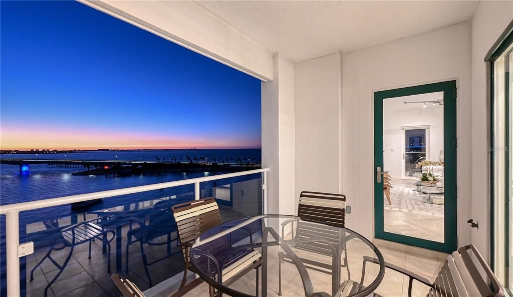 For Sale: $3,395,000 (3 beds, 3 baths, 3031 Square Feet)