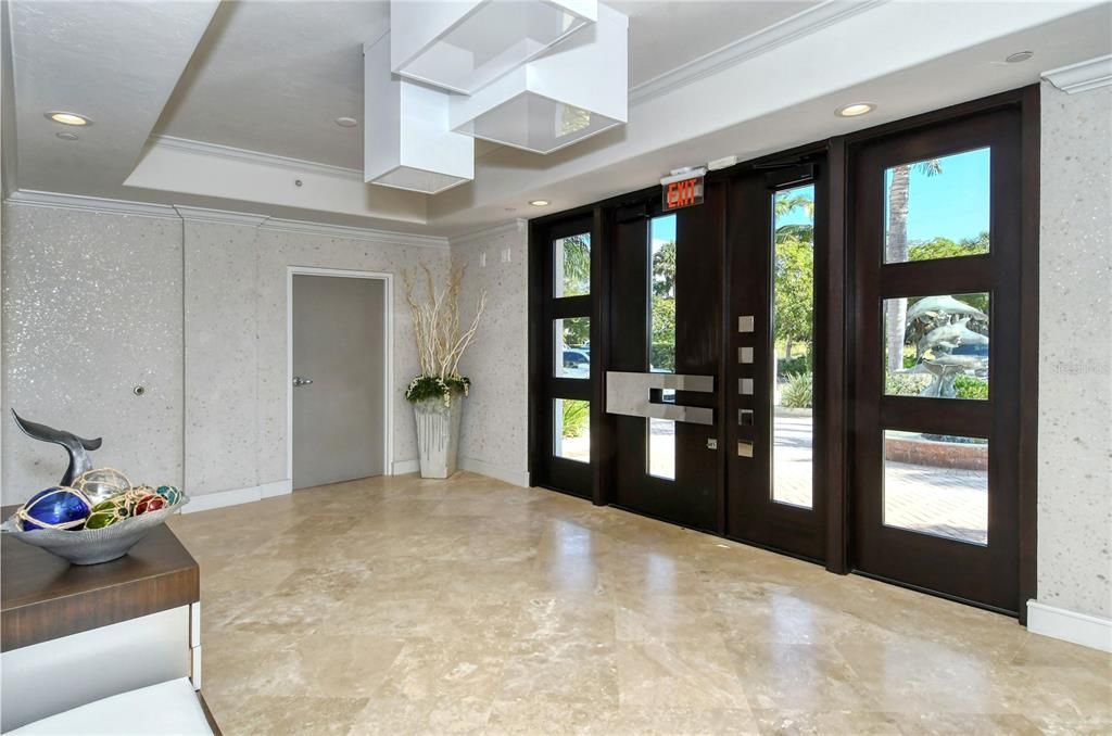 For Sale: $3,395,000 (3 beds, 3 baths, 3031 Square Feet)