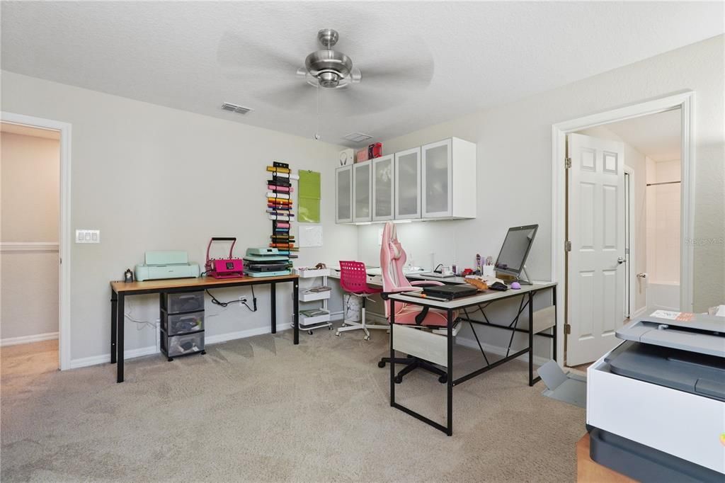 待售: $324,000 (3 贝兹, 2 浴室, 1884 平方英尺)