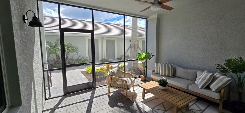 For Sale: $409,000 (2 beds, 2 baths, 1366 Square Feet)