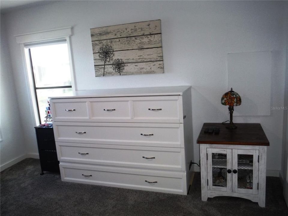 Под контрактом: $225,000 (2 спален, 2 ванн, 1056 Квадратных фут)