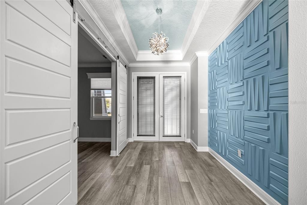 Activo con contrato: $649,900 (3 camas, 3 baños, 3371 Pies cuadrados)