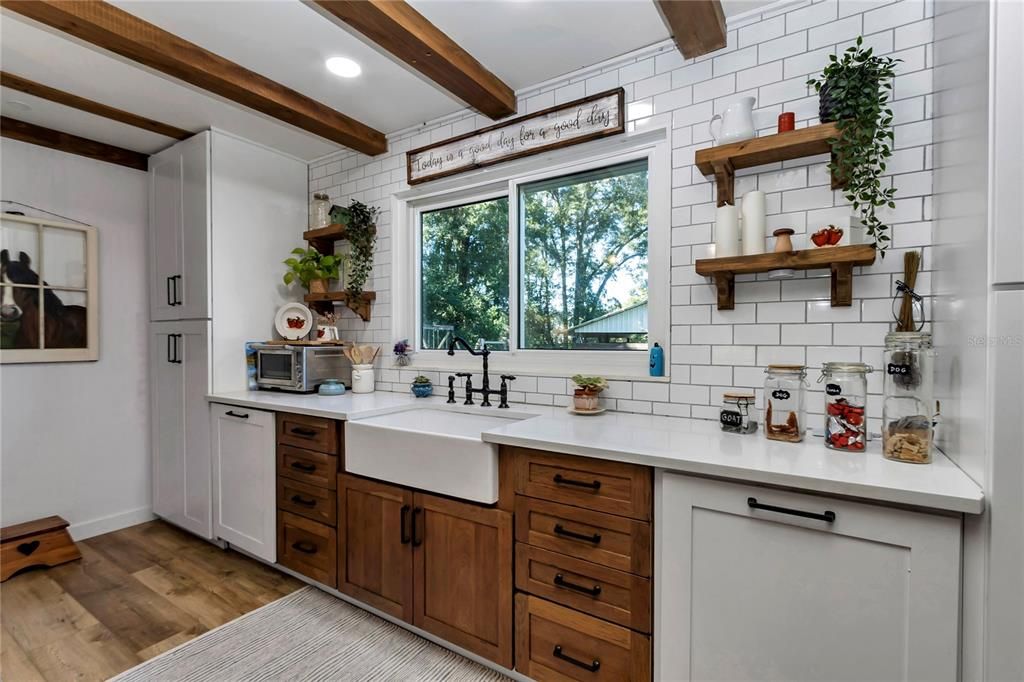 待售: $449,000 (3 贝兹, 2 浴室, 2024 平方英尺)