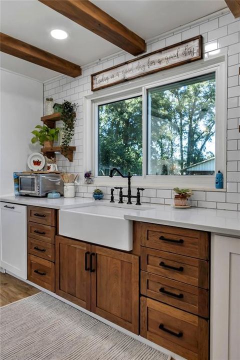 待售: $449,000 (3 贝兹, 2 浴室, 2024 平方英尺)