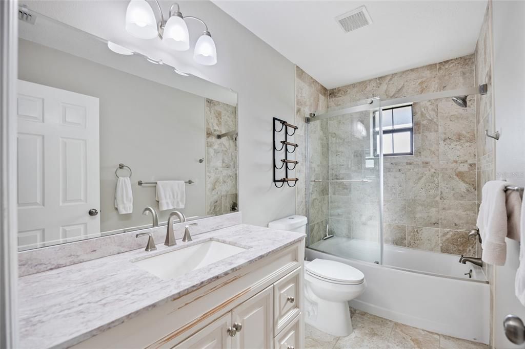 For Sale: $298,000 (2 beds, 2 baths, 1230 Square Feet)