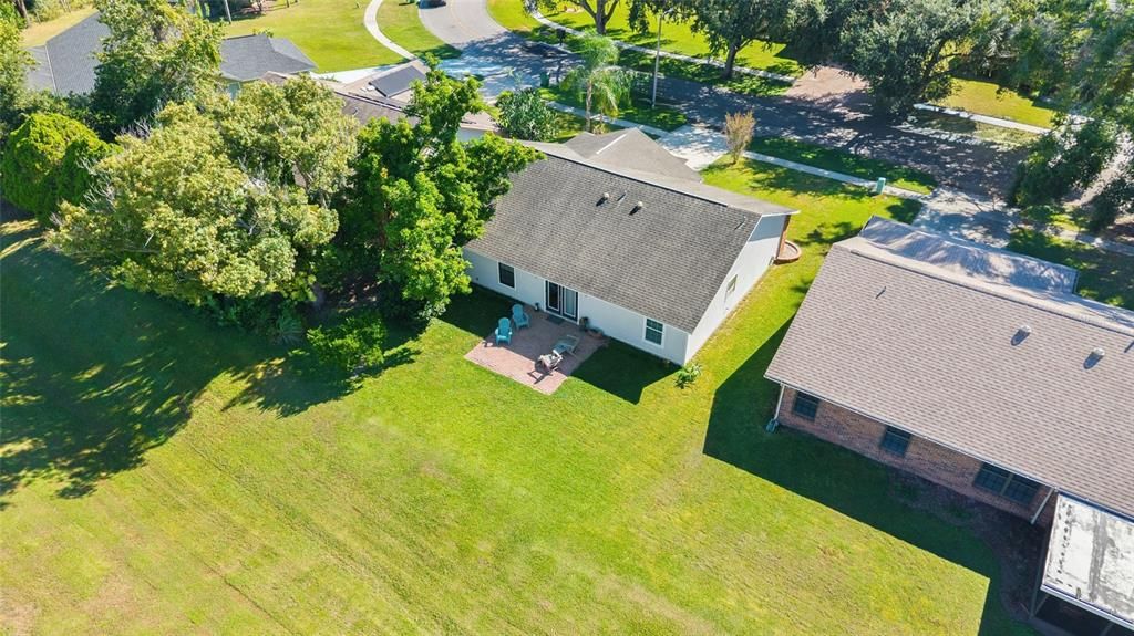 For Sale: $298,000 (2 beds, 2 baths, 1230 Square Feet)