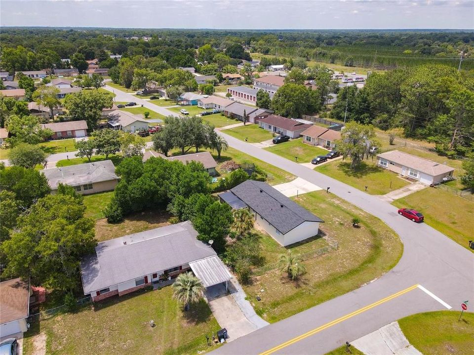 Под контрактом: $208,000 (3 спален, 2 ванн, 1012 Квадратных фут)