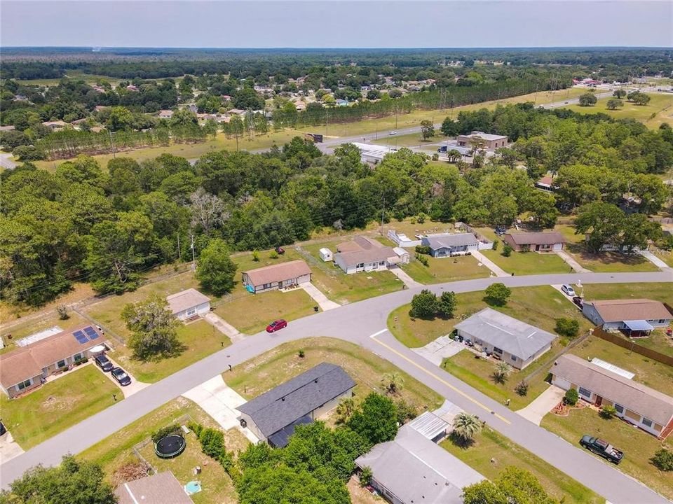 Под контрактом: $208,000 (3 спален, 2 ванн, 1012 Квадратных фут)