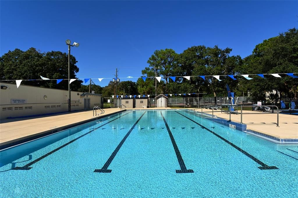 For Sale: $775,000 (3 beds, 2 baths, 1570 Square Feet)