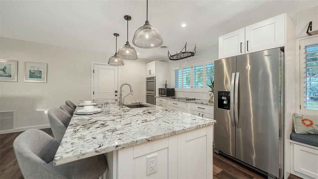 For Sale: $775,000 (3 beds, 2 baths, 1570 Square Feet)