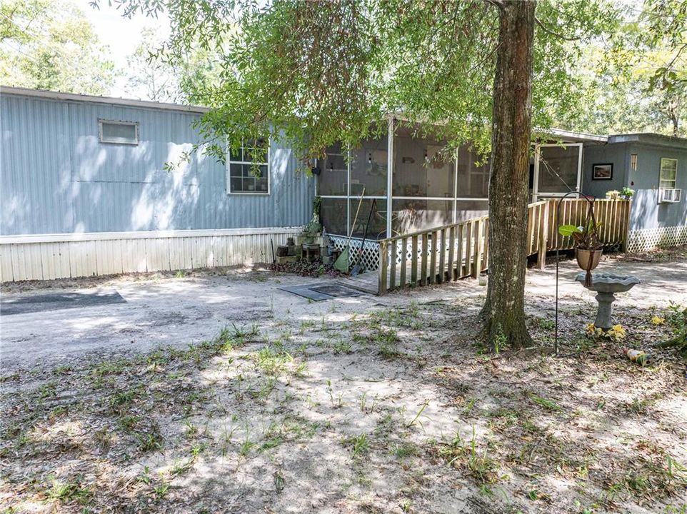 На продажу: $440,000 (5 спален, 3 ванн, 2136 Квадратных фут)