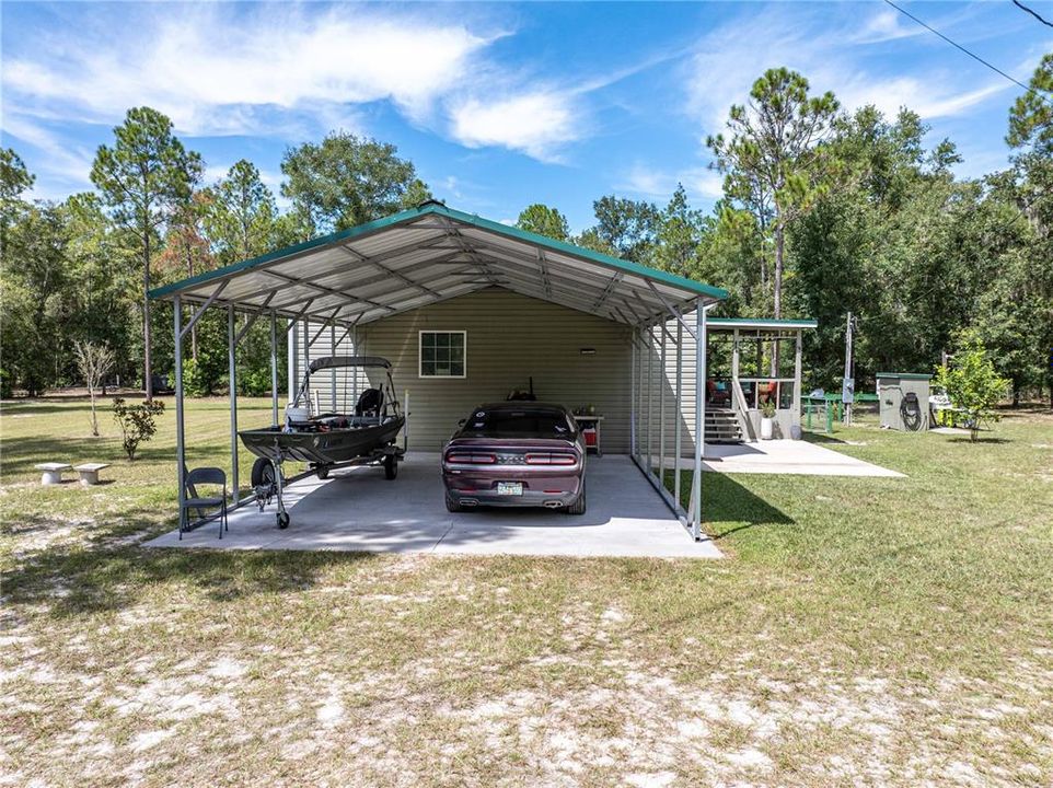 На продажу: $440,000 (5 спален, 3 ванн, 2136 Квадратных фут)