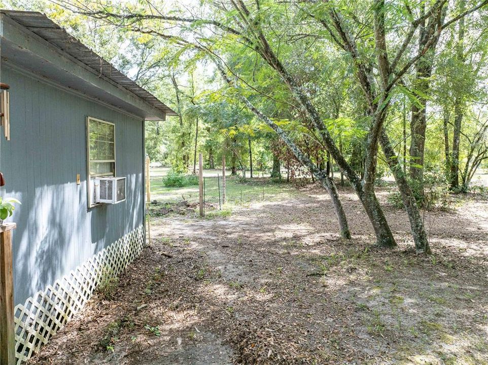 На продажу: $440,000 (5 спален, 3 ванн, 2136 Квадратных фут)