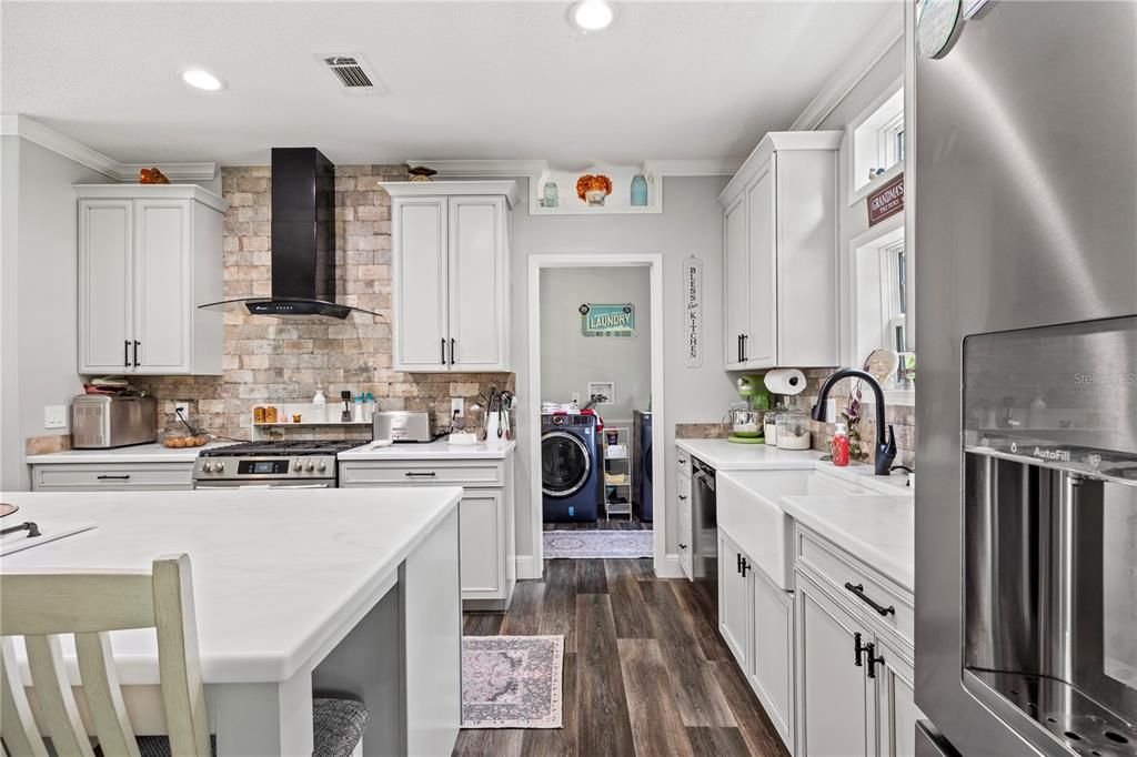 На продажу: $440,000 (5 спален, 3 ванн, 2136 Квадратных фут)