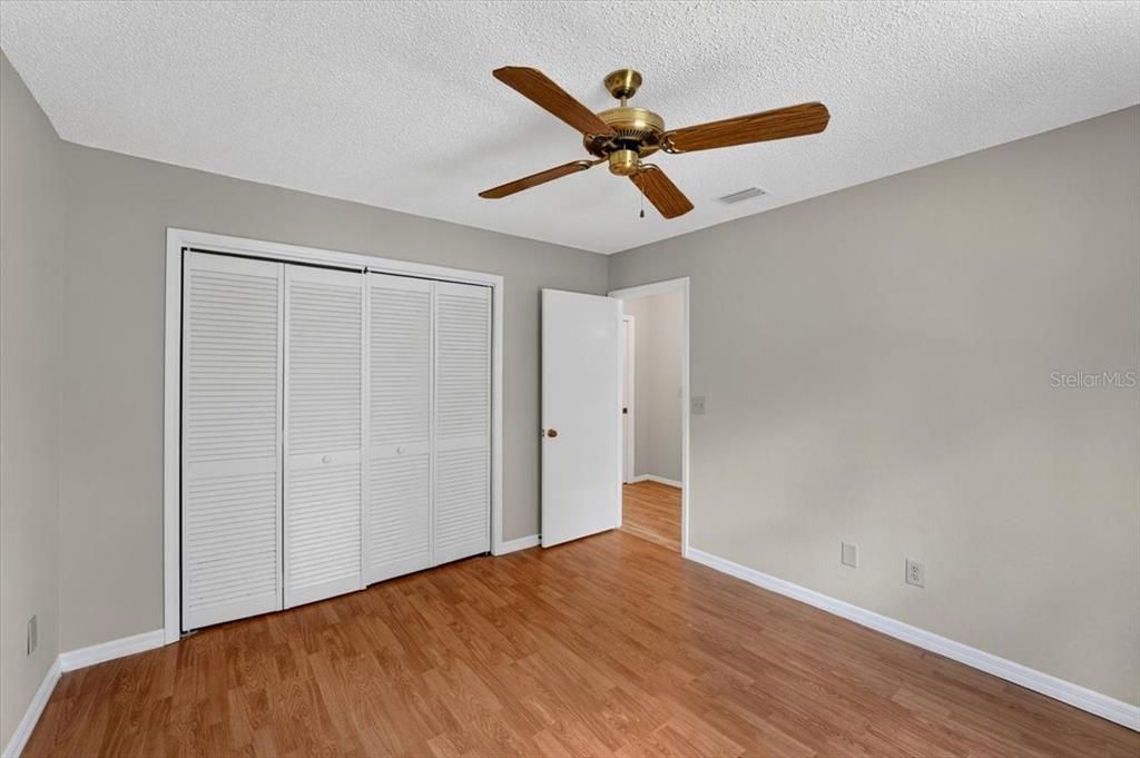 待售: $467,500 (4 贝兹, 3 浴室, 2555 平方英尺)