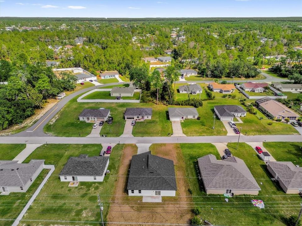 For Sale: $309,000 (4 beds, 3 baths, 1865 Square Feet)