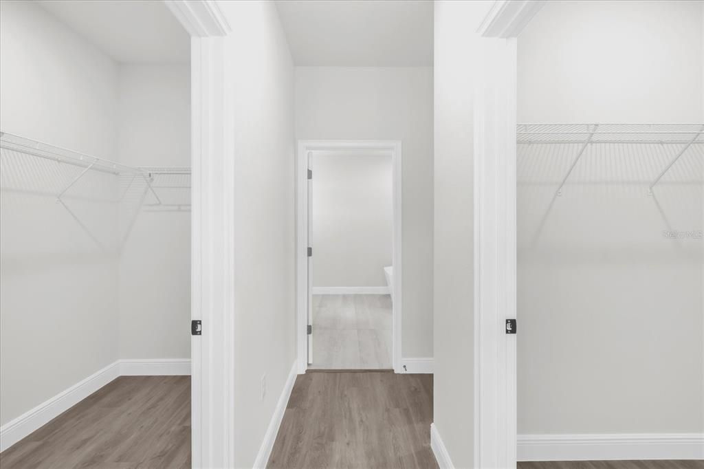 For Sale: $309,000 (4 beds, 3 baths, 1865 Square Feet)