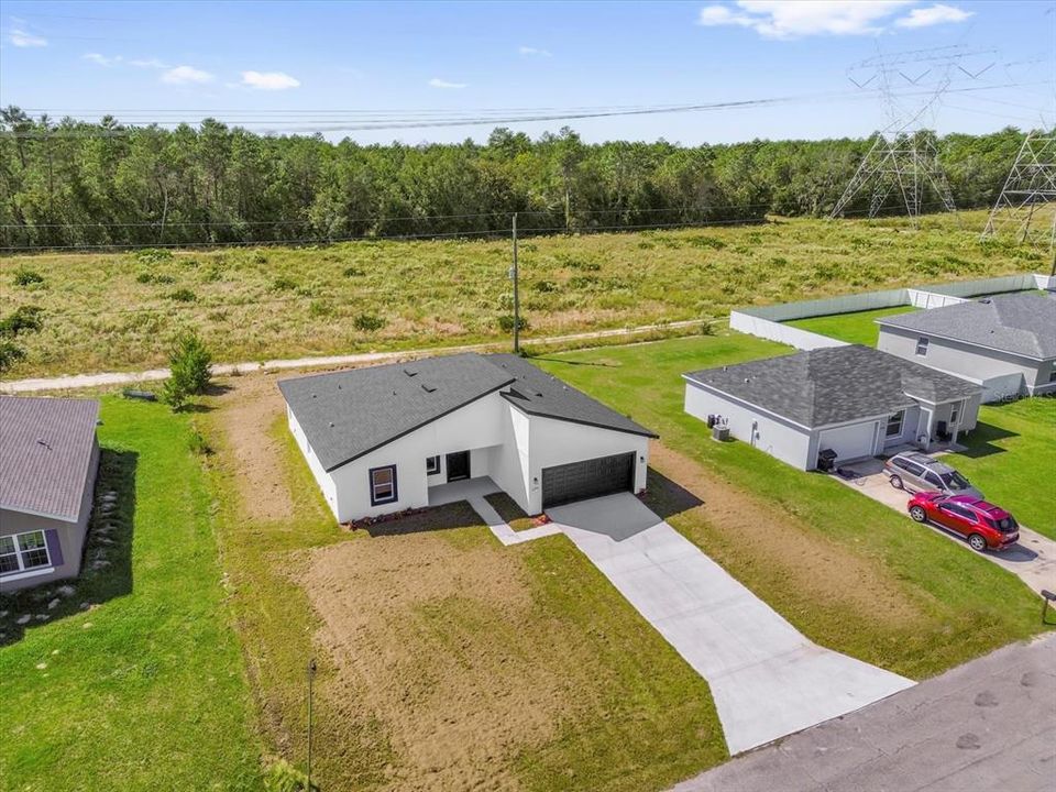 For Sale: $309,000 (4 beds, 3 baths, 1865 Square Feet)